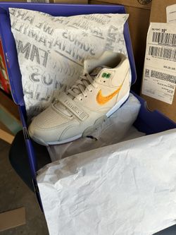 NIKE FAMILIA AIR TRAINER MENS SIZE 10.5 NEW