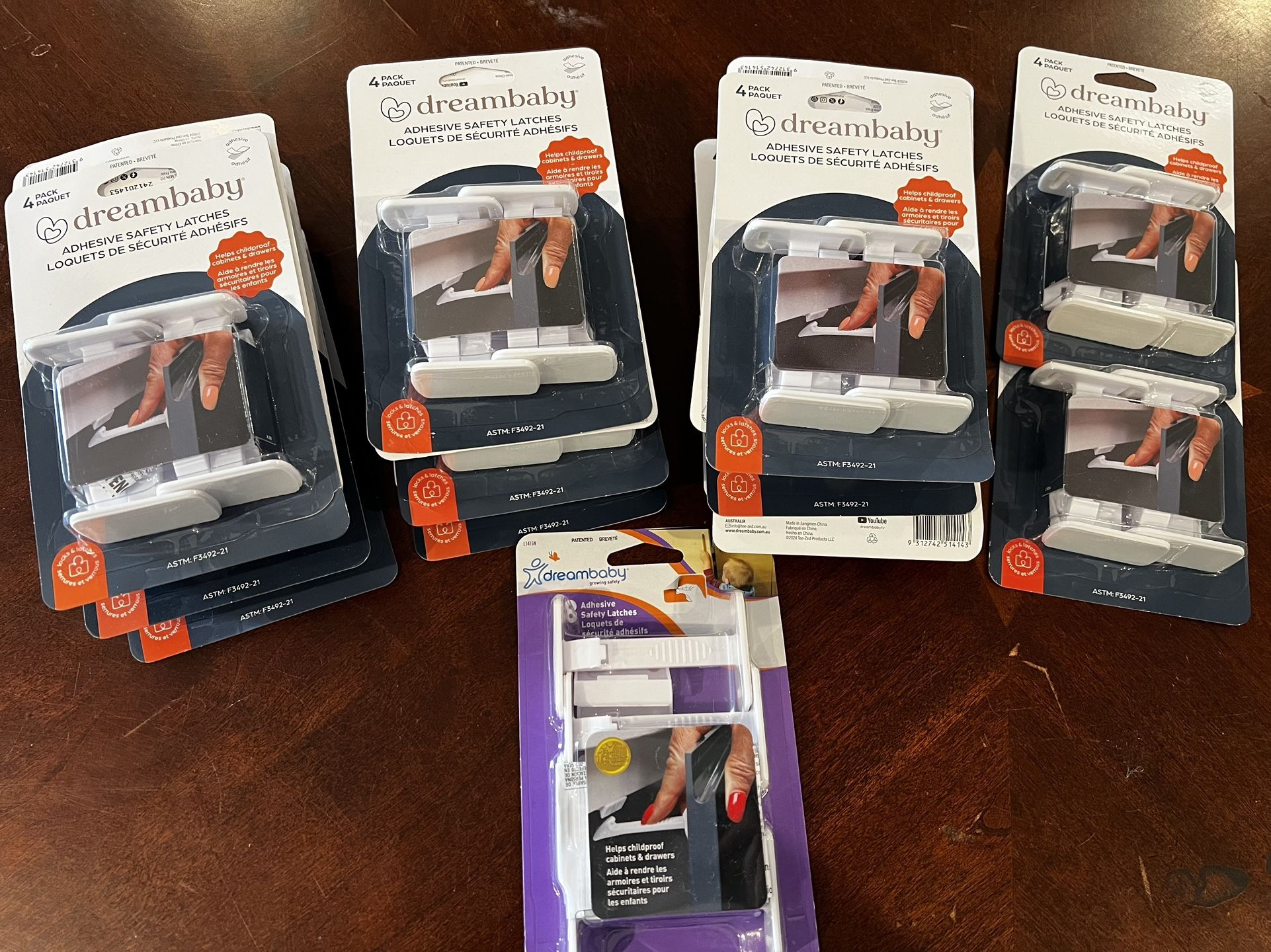 DreamBaby Door Latches