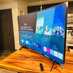Samsung 55” Smart Tv HDR UHD 4k! WHO NEEDS A CURVED TV!! In box