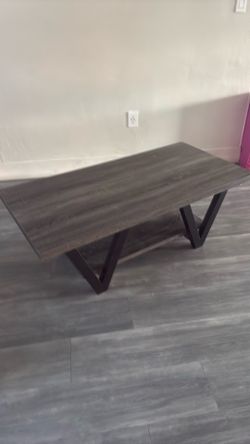 Coffee table 47x23