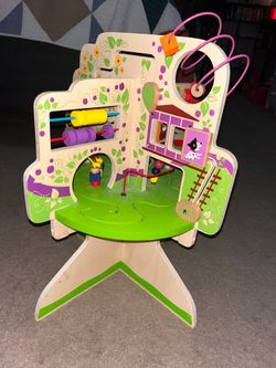 Wooden ToddlerActivity Center