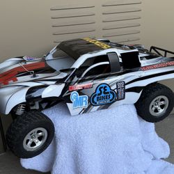 Traxxas Short Course Truck