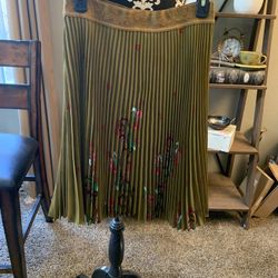 Skirt