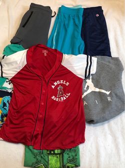 CLOTHES BOYS