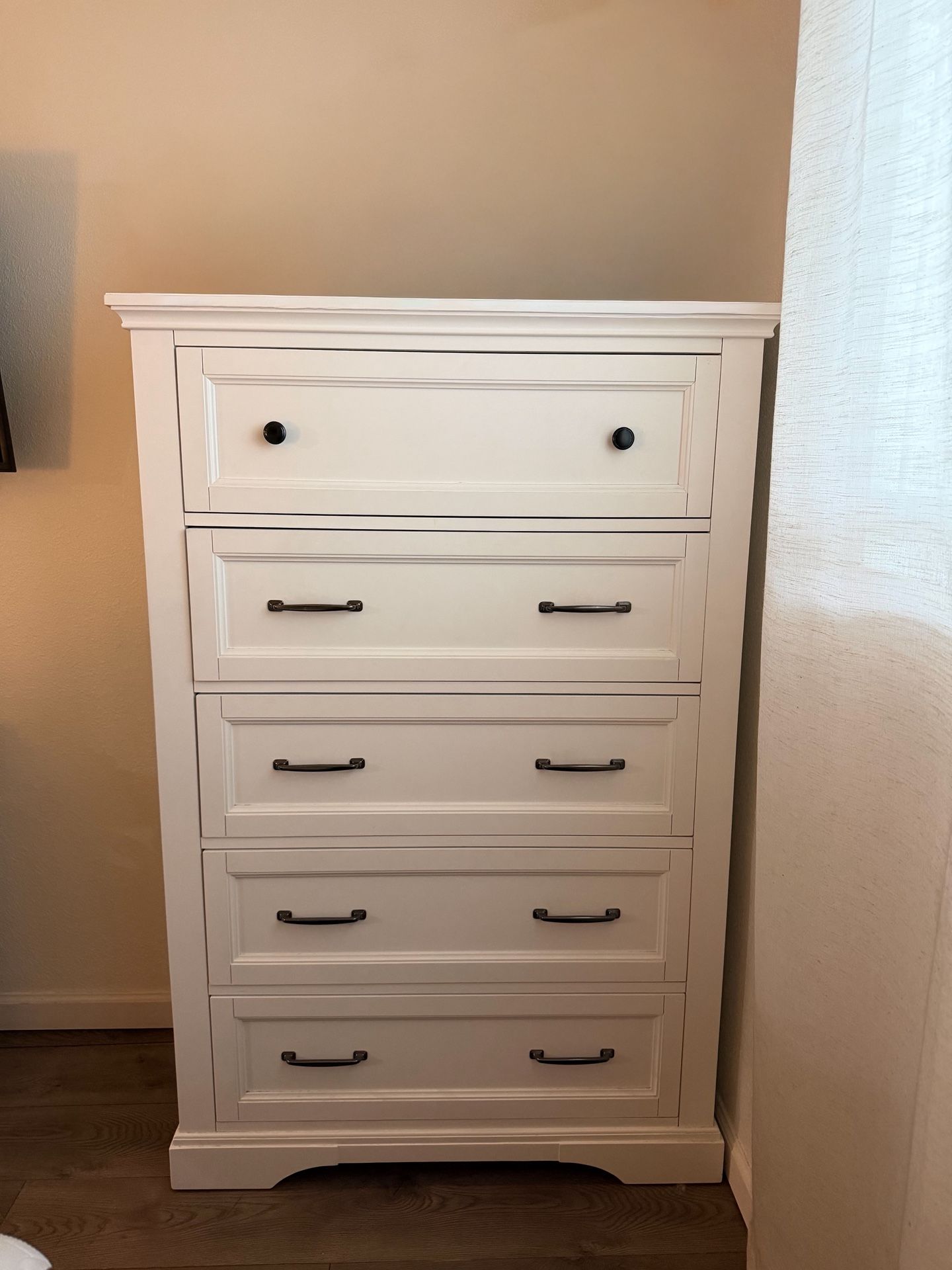 Bedroom Dresser 