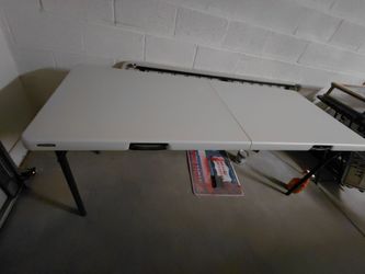 Lifetime Heavy 6' X 30' Folding Plastic Table