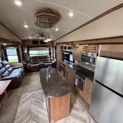 2016 Forest River Cedar creek 