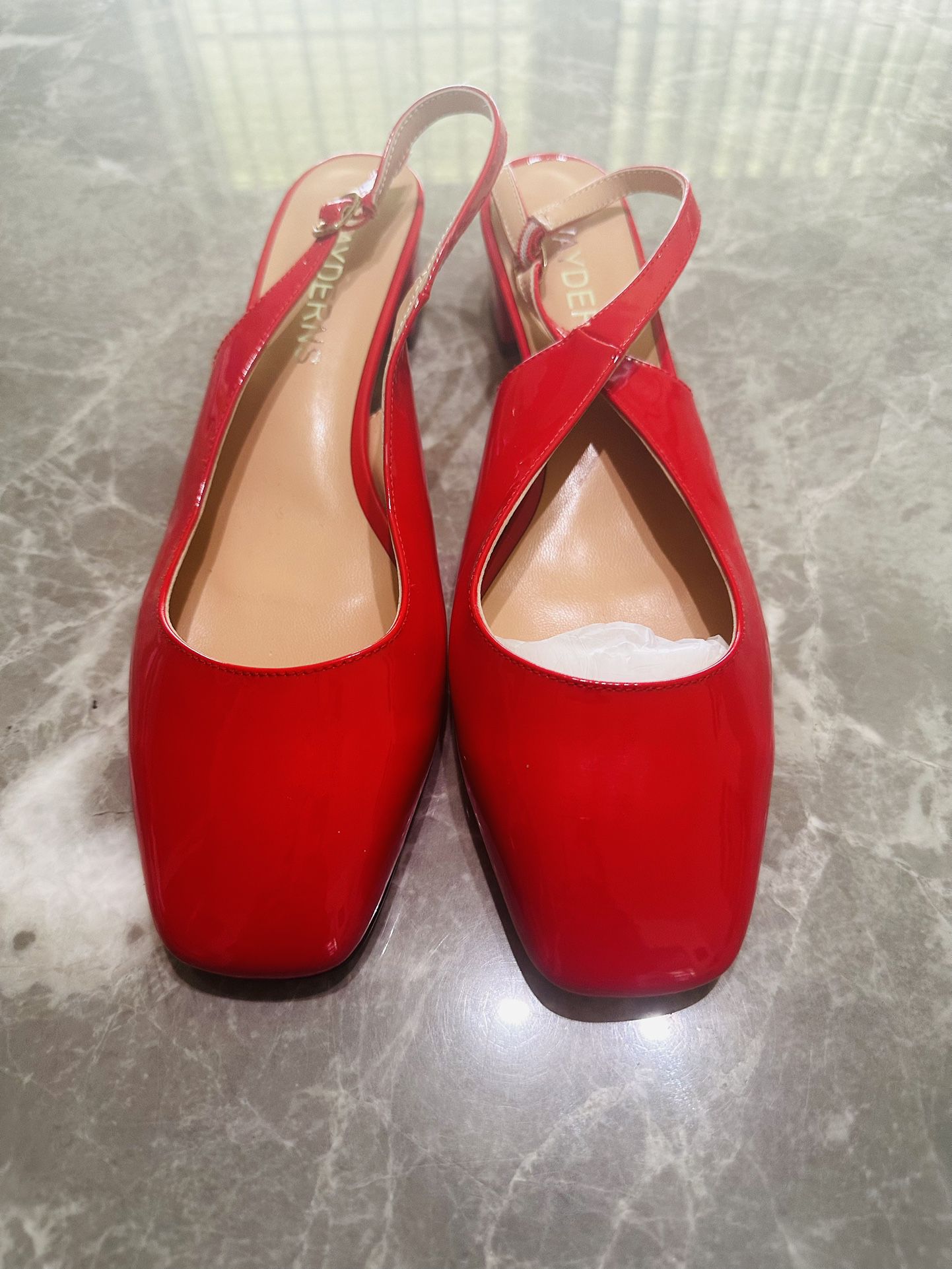 WAYDERNS Spicy Red Patent Leather Sligback Block Heels SZ 10