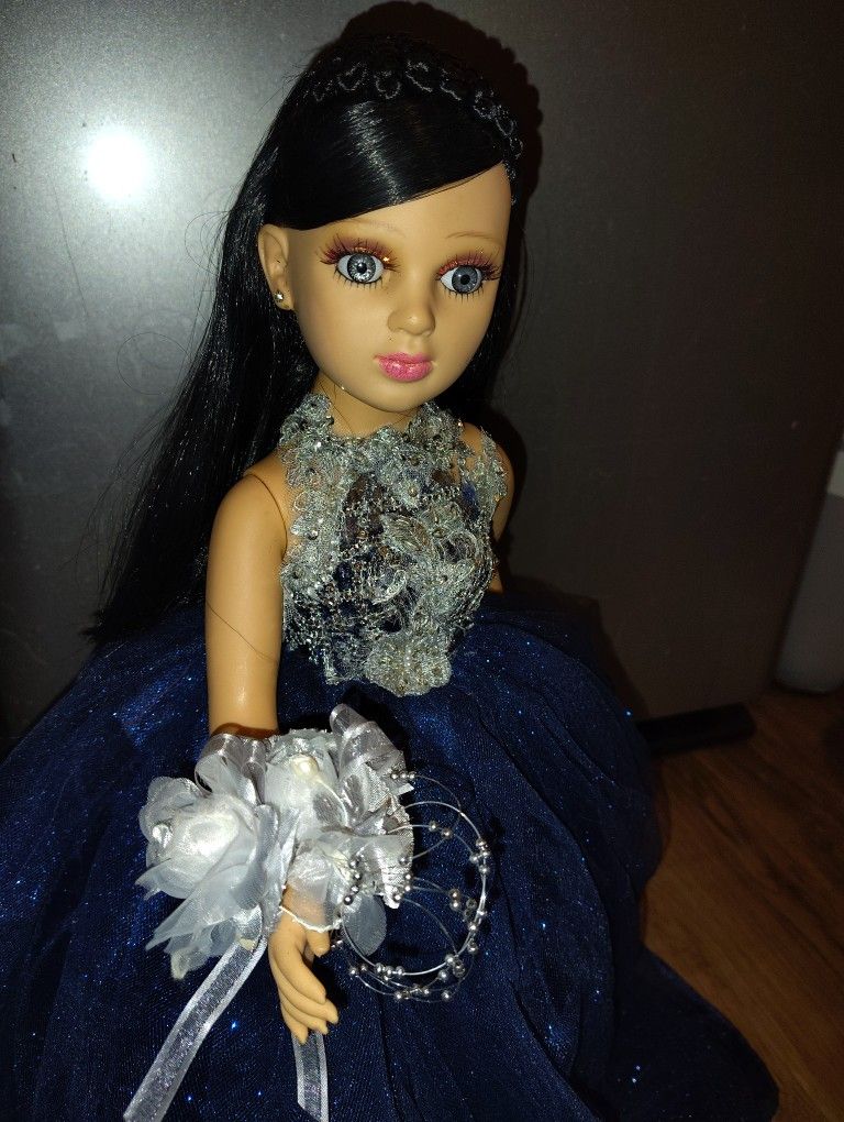 Quinceanera Doll Ultima Muneca Para Quinceañera/Muenca para 15 Anos Last Quinceanera Doll/Ultima Muneca