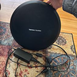 Harman kardon onyx studio 1