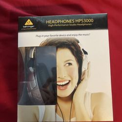 Headphones 