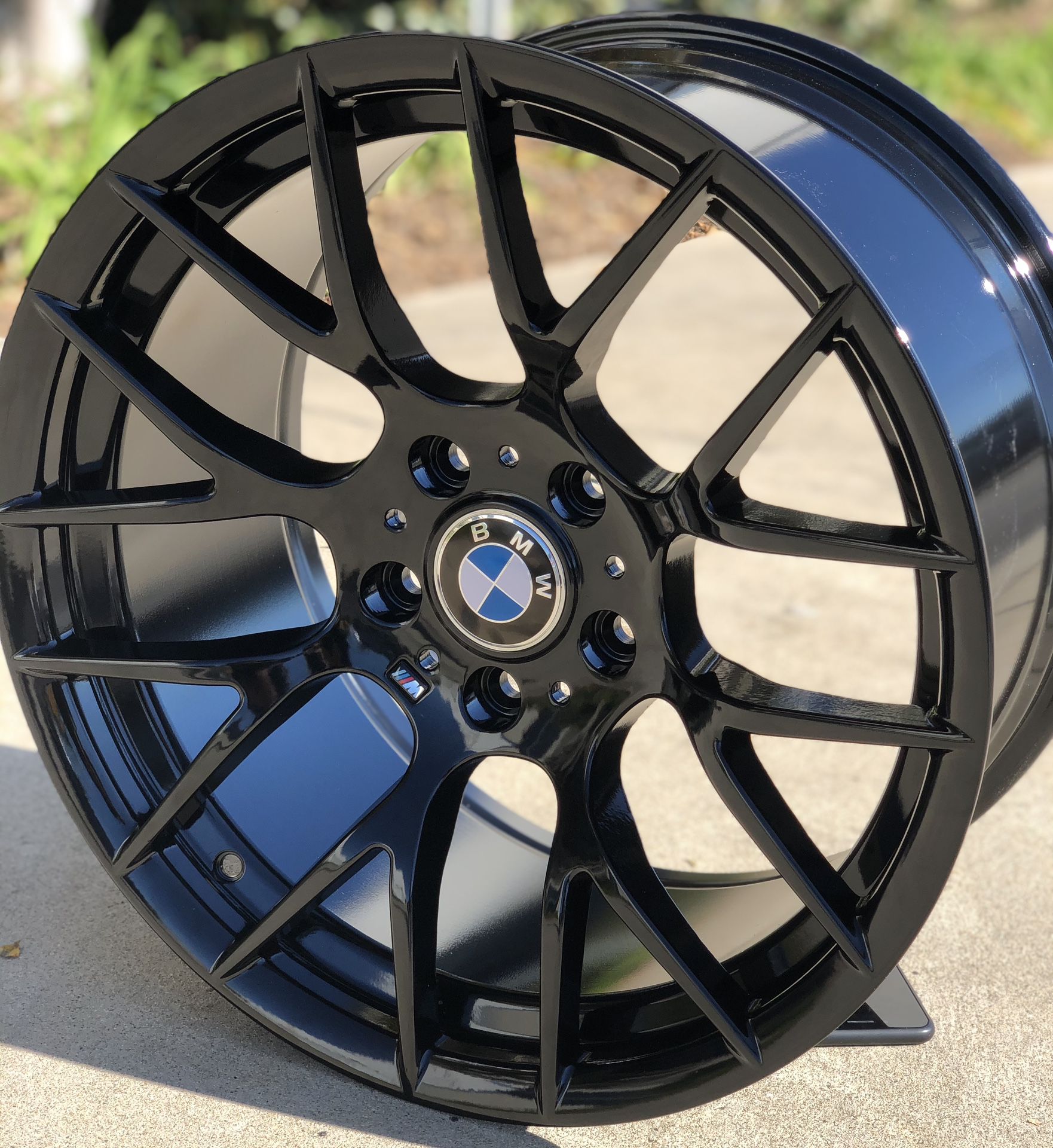 Brand New 18x8.5 +25 Offset Gloss Black BMW Style Wheels 5x120 All 4