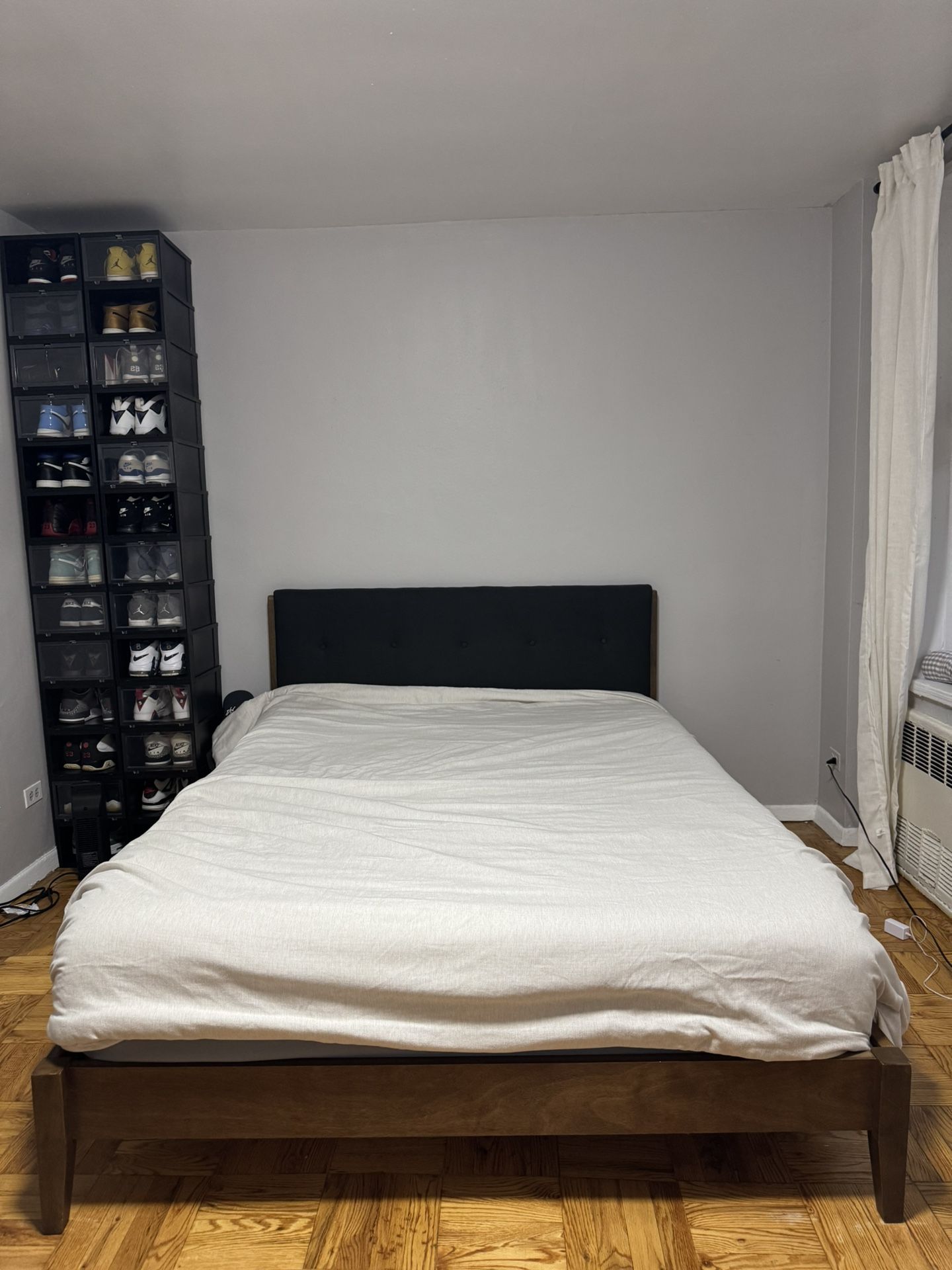 Queen Size Platform Bed Frame
