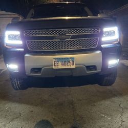 LED LIGHTING 