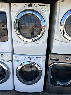 Whirlpool Duet 
Stackable 
Washer and gas dryer 
Excellent working condition 
Heavy duty 
W27
D31.5 
H76
Washer 4.5 cu ft 
Dryer 7.4 cu ft 
3 months w