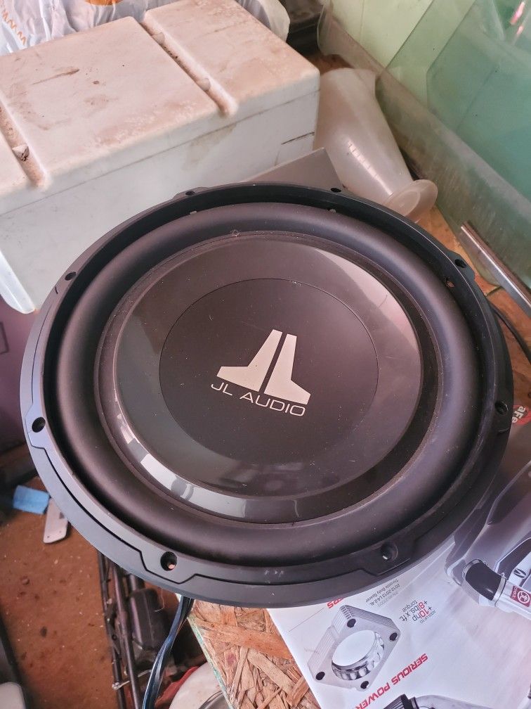 12 Inch Jl Audio Subwoofer for Sale in Sedrowoolley, WA OfferUp