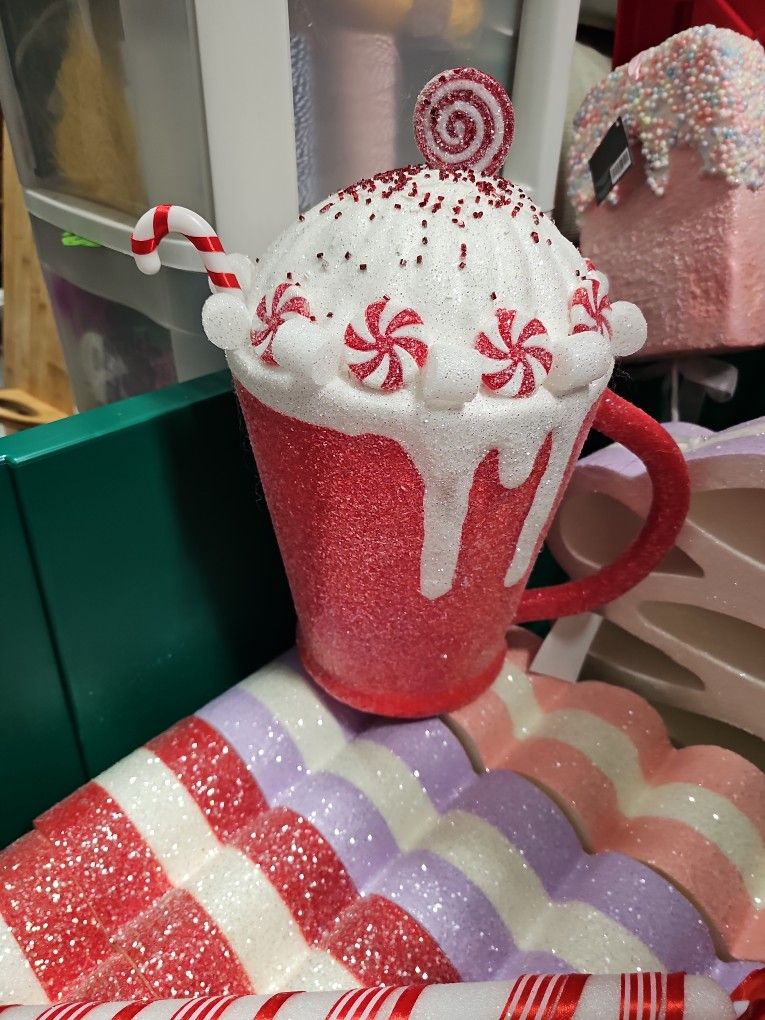 Pending Pickup:  Allotment Of Christmas Decorations-candyland 