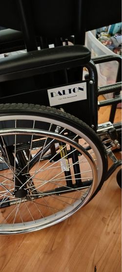 Chrome extra wide chair on wheelies
