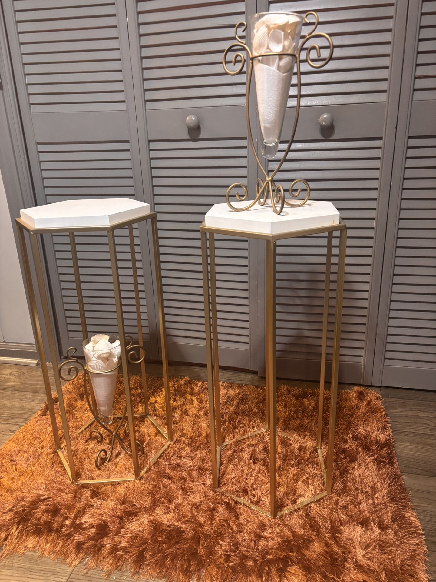 Accent Tables And Decor