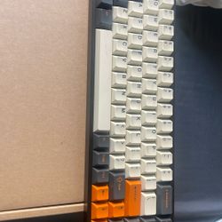 Beautiful Mechanical Keyboard 