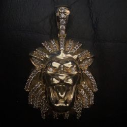 Gld Gold Lion Pendant