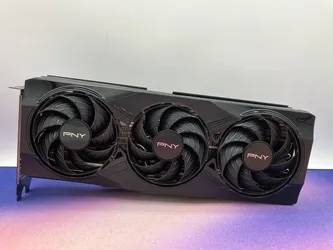 PNY GeForce RTX 5070 Overclocked Triple Fan