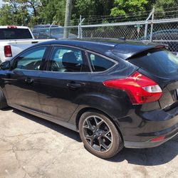 Ford Focus [NOT RUNNING]