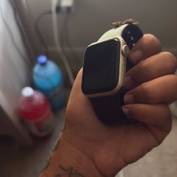 APPLE WATCH SE