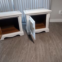 Nightstands Cabinets 