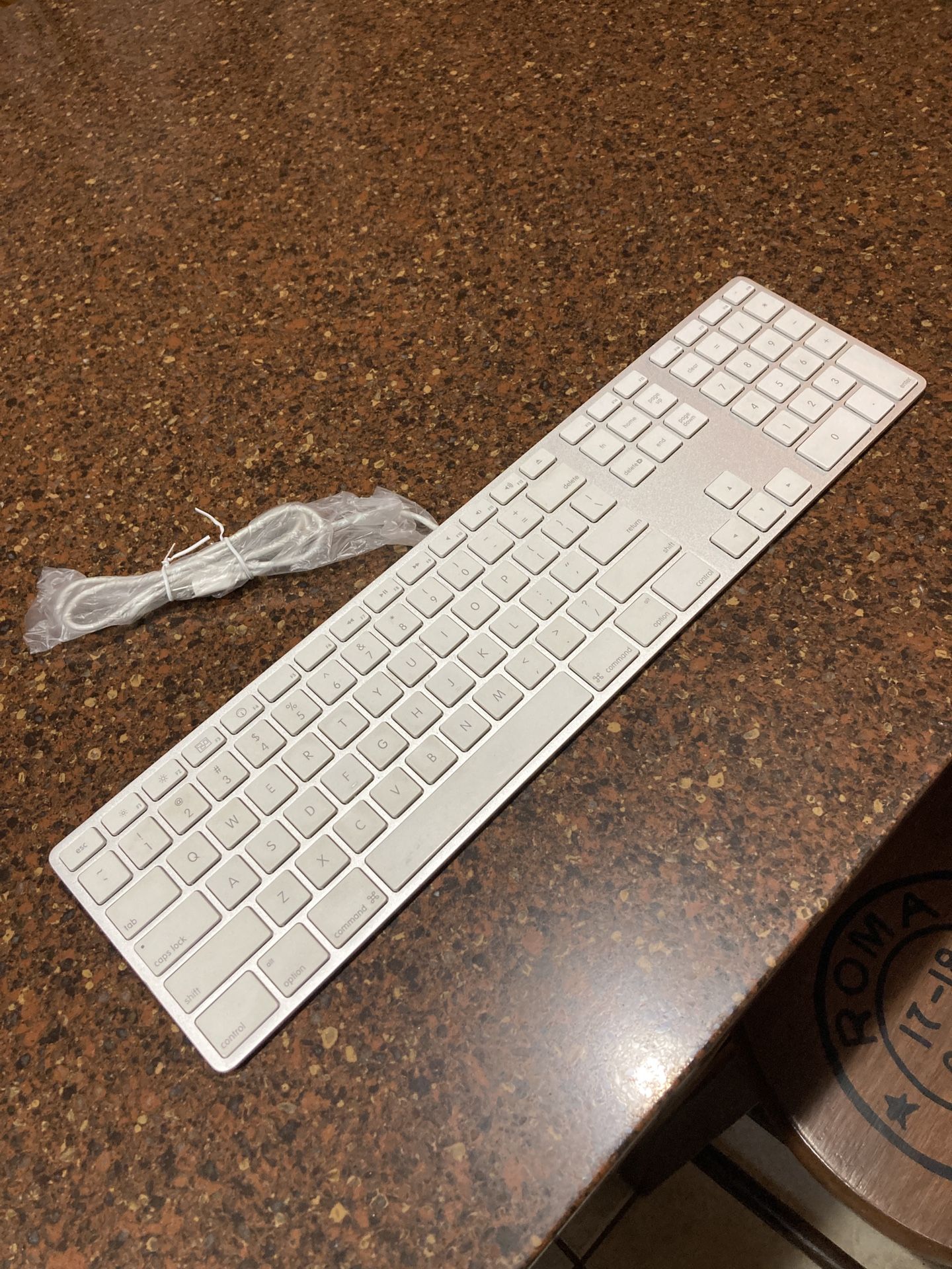 Genuine Apple Wired Keyboard - Not Working