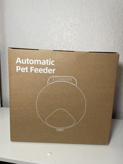 Automatic Pet Feeder NEW