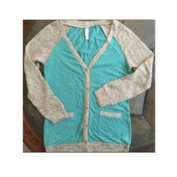 Beautiful Women's Cardigan Size Small