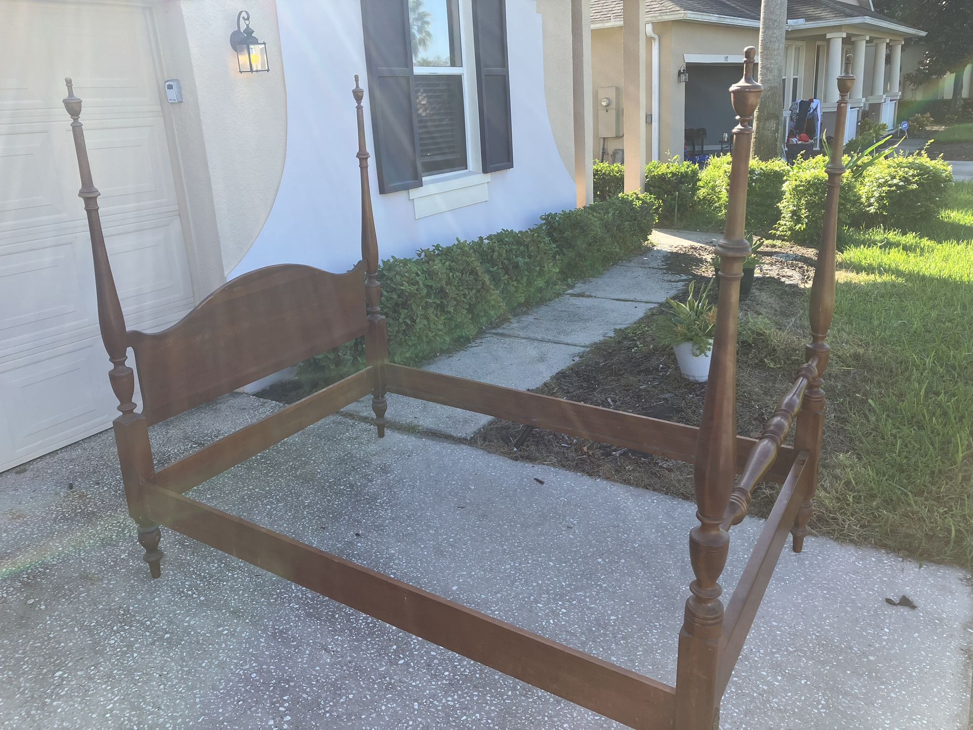Full Size 4 Post Bed Frame