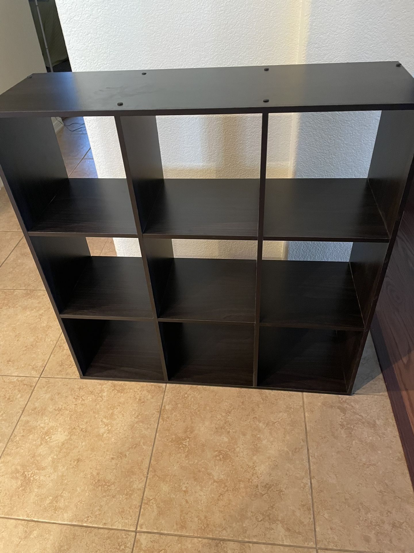 9 Cubical Shelf with 4 Storage Cube Organizers (see pics)