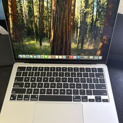 Macbook Air 13’ M3
