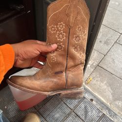 Women Size 6