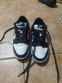 Size 6 Panda Dunks