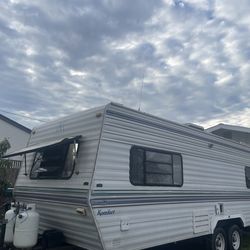 1997 Komfort Trailer