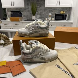 LV