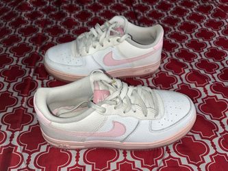 Nike Youth White & Pink  5.5 Y