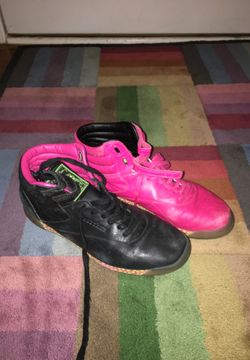 Woman’s Reebok size 12