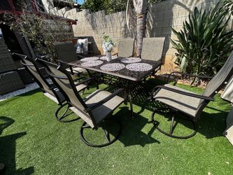 Patio outdoor dining set new in the box