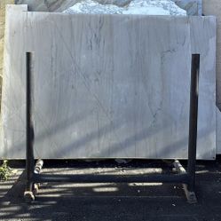 🔥 Quartzite Remnant – 77x48 – Gorgeous Soft Veining! 🔥