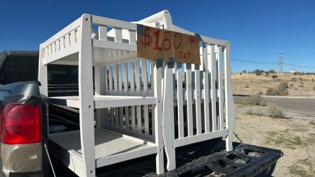 Only Used 1 Time Crib With Changing Table