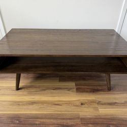 MOVING SALE!!! Nebraska Furniture Mart modern coffee table 