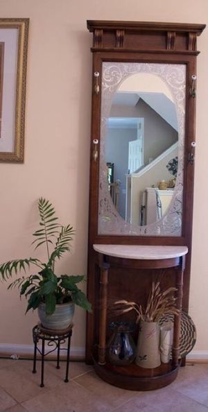 Hall Tree With Marble Top Pulaski Furniture Co For In Chantilly Va Offerup