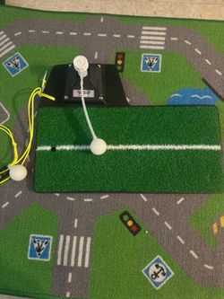 Home golf hitting mat