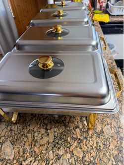 4 food trays