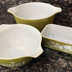 Vintage Pyrex Spring Blossom Collection
