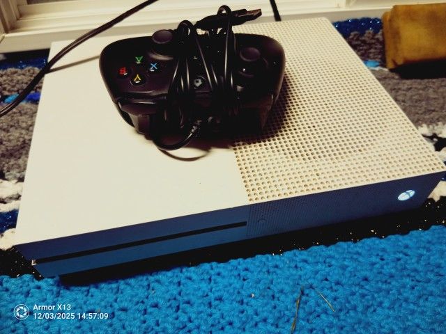 Xbox One S Console Bundle - Great Condition - Tested & Working